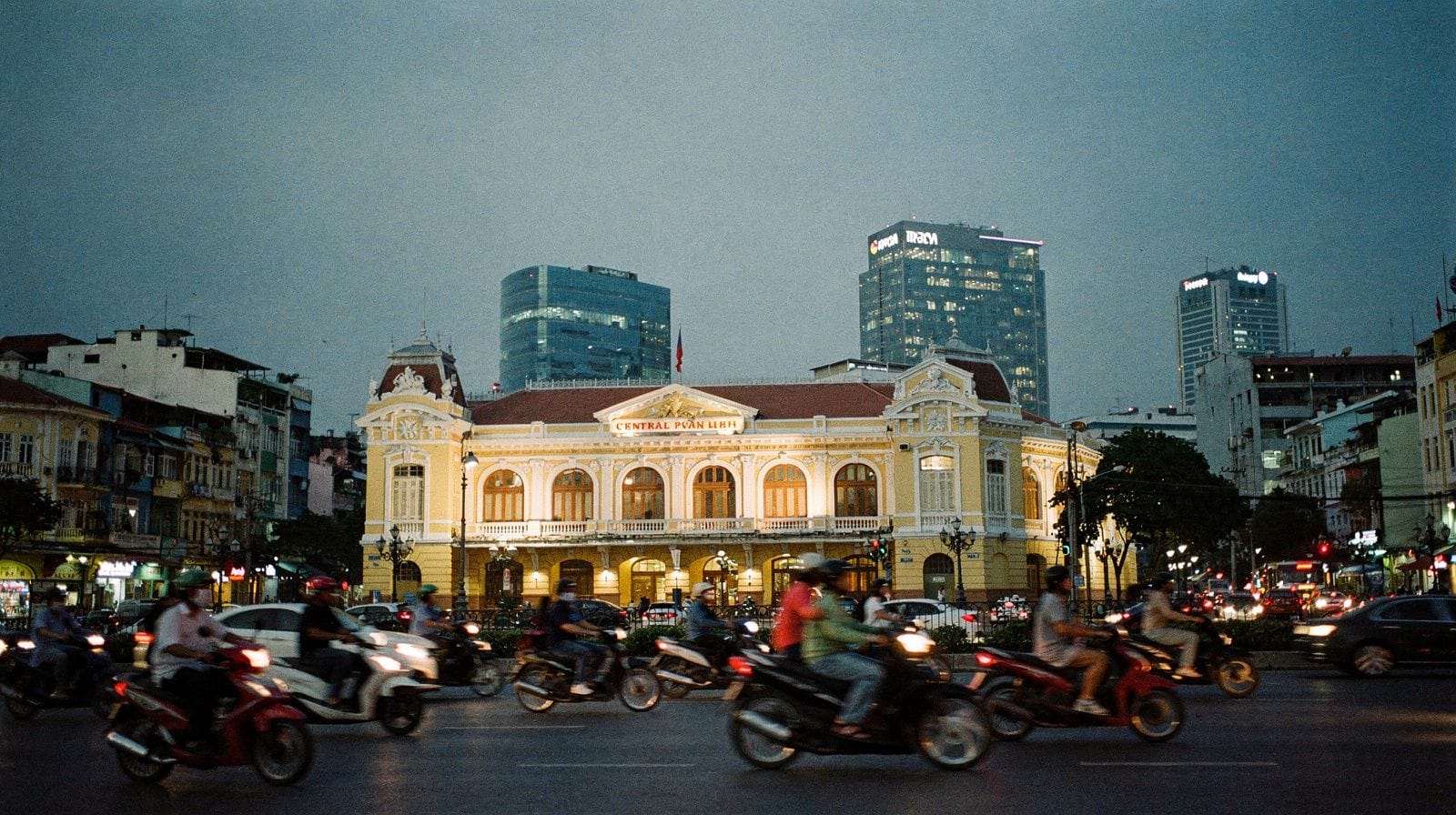 Hanoi or Ho Chi Minh City: Which One to Pick When You Can Only Choose One