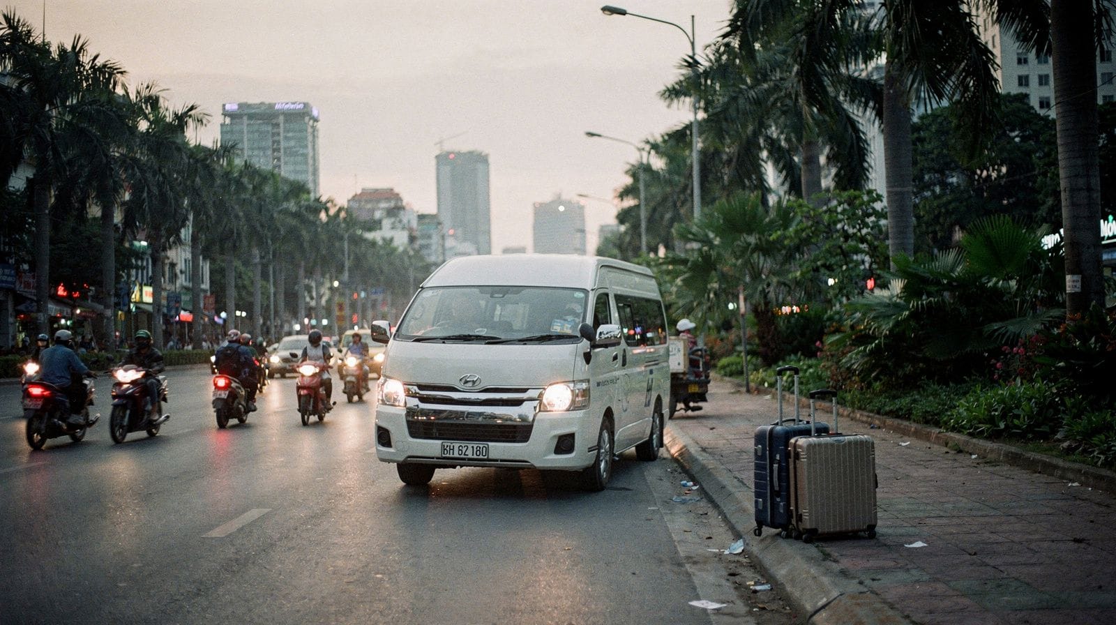 Hanoi Airport Transfers: Getting from Noi Bai to the Centre and Back