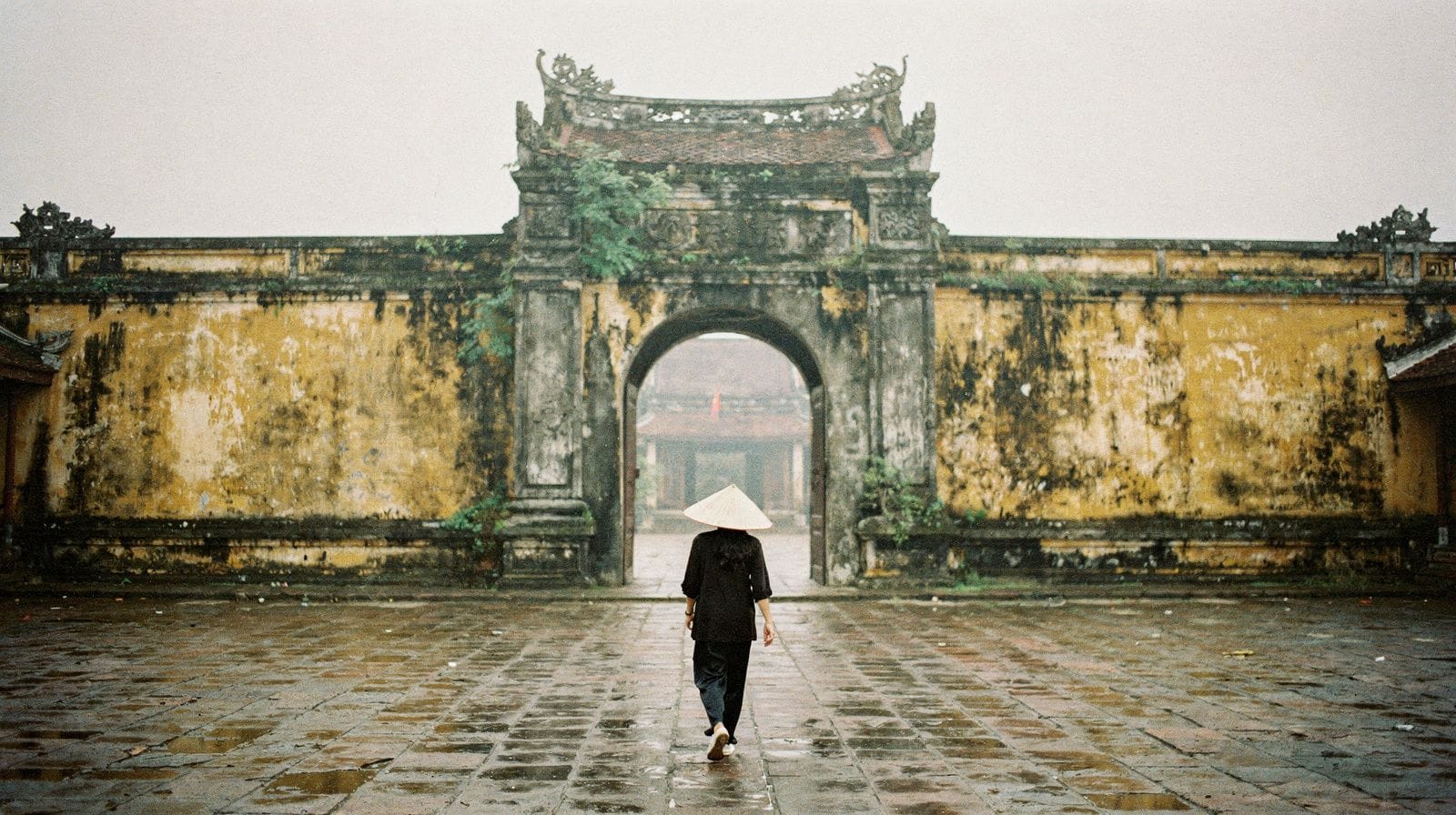 Hue Imperial City Tours: A Guided Visit Inside the Citadel
