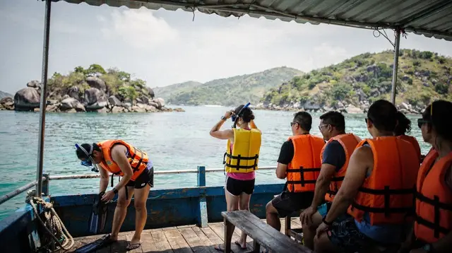 Nha Trang Island Hopping and Snorkeling: How the Boat Day Works