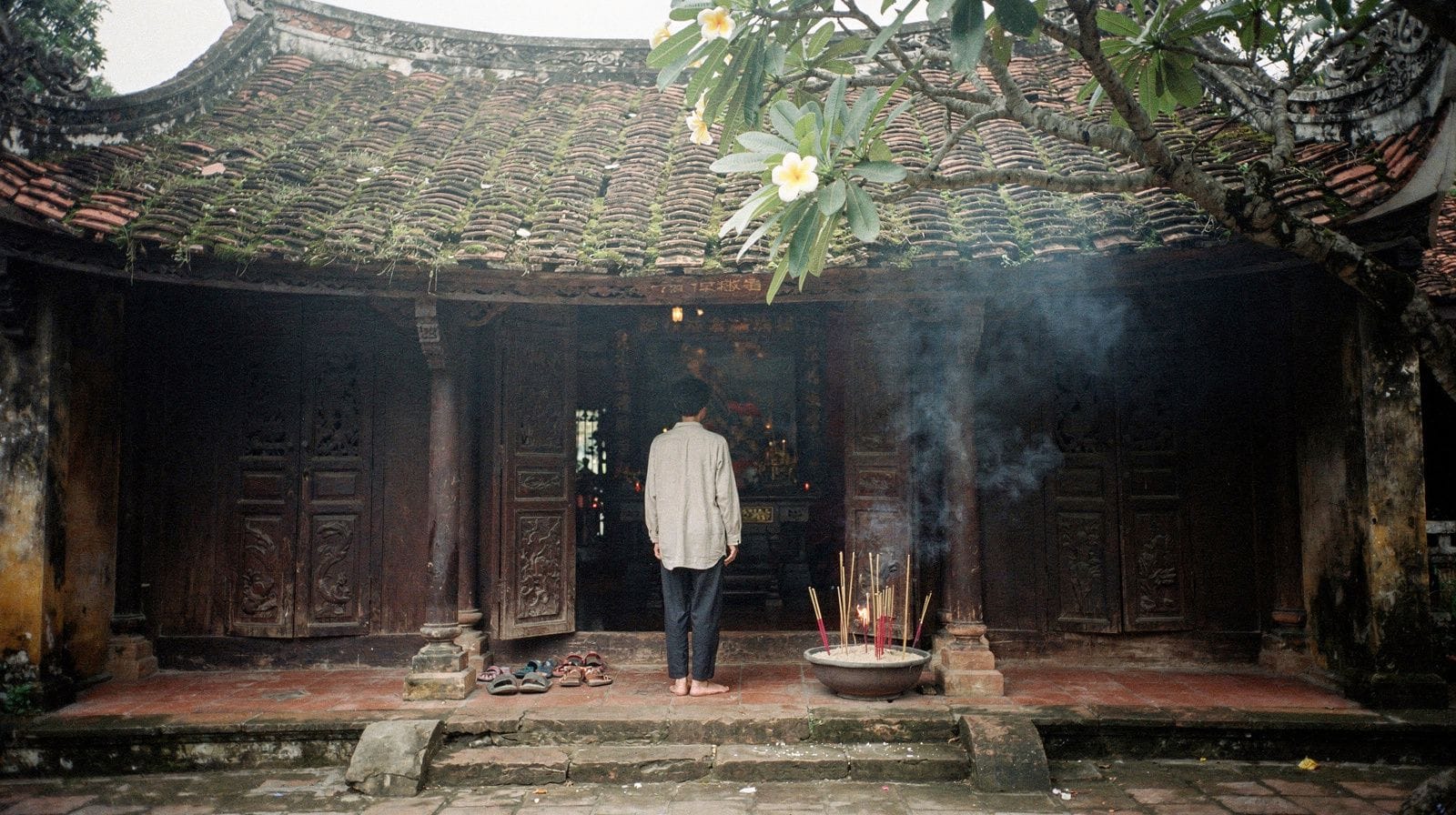 Vietnam Etiquette and Customs: What Visitors Should Know