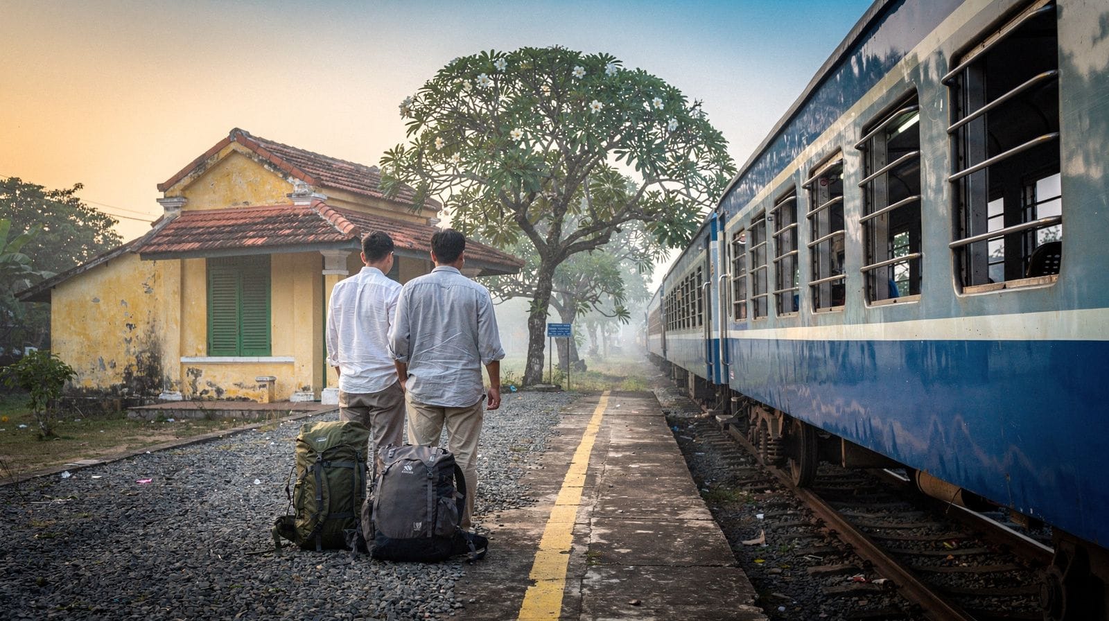 Hanoi to Ho Chi Minh City by Train: A 10-Day Budget Itinerary